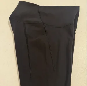 Lululemon Women Black Wunder Train HR Tight 25” Pockets Everlux Quick Dry Size 8 thumbnail 8