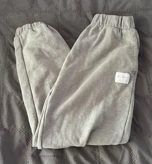 Hollister Women's Light Gray Fleece Joggers thumbnail 1