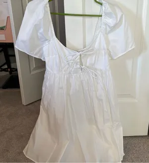 Abercrombie White Puff Sleeve Dress thumbnail 1