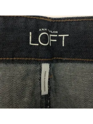 Ann Taylor Loft Womens Curvy Bootcut Jeans Size 10 Dark Wash thumbnail 4