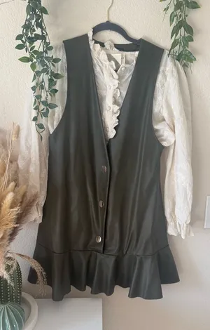 Zara Dark Green Faux Leather Peplum Button Vest thumbnail 1