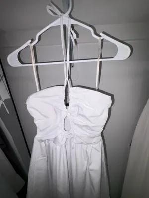 Forever 21 white halter/ tube maxi dress featuring a smocked back It is constructed with making it a staple piece for summer or vacation wear. thumbnail 2