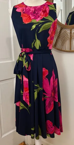 Shelby & Palmer Flare Floral Dress S Garden Party Career Belted‎ Church Travel thumbnail 1