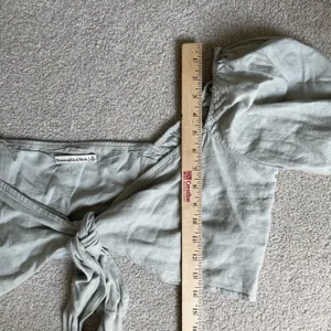 Abercrombie & Fitch Linen Blend Crop Top Flowy Blouse Front Tie Green Size XL thumbnail 10