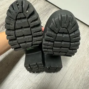 Chunky heels thumbnail 3