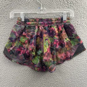 Lululemon Hotty Hot Low Rise Shorts 2.5" Vivid Floral Athletic Gym Women's‎ 4 thumbnail 2
