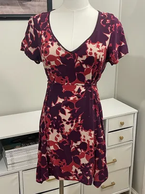 Jessica Simpson Maternity Blouse (M) thumbnail 1