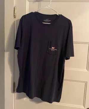 Vineyard Vines Size Large Navy And Pink Tee thumbnail 1