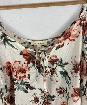 LA Hearts Floral Cold Shoulder Blouse Size Small thumbnail 2