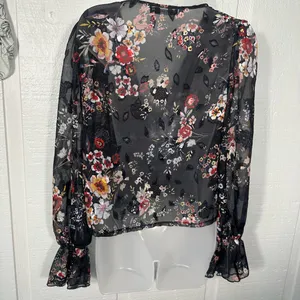Nasty Gal Black Floral Sheer Top Size 4 EUC thumbnail 7