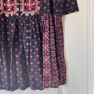 Anthropologie Vanessa Virginia Black Red Embroidered‎ Mini Dress Viscose Medium thumbnail 4