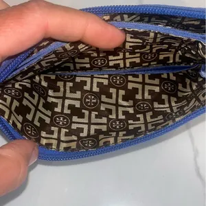 Tory Burch Blue Nylon Wristlet Wallet EXC CONDITION thumbnail 5