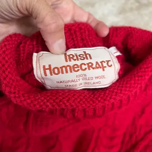 Irish Homecraft Red 100% Oiled Wool Cable Knit Fisherman Sweater Ireland Large thumbnail 2