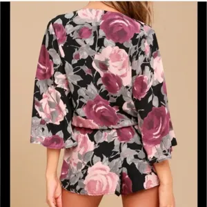 Lulus What’s Bloomin Bell Sleeve Black, Pink & Gray Floral‎ Romper Size S thumbnail 2