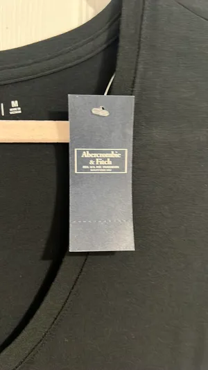 Abercrombie Top Black thumbnail 2