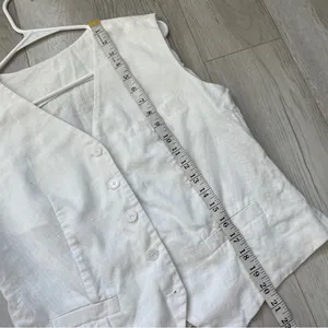 Linen Crop Vest womens White (medium) preppy minimalist classic office thumbnail 6