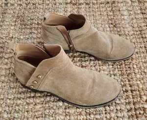 Franco Sarto Womens Booties Size 6 Beige Suede Studded Side Zip Almond Toe thumbnail 1