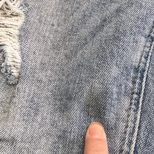 Zara Trafaluc Jeans Denim Makers High Rise‎ Straight 6 or 28 Regular Distressed thumbnail 7