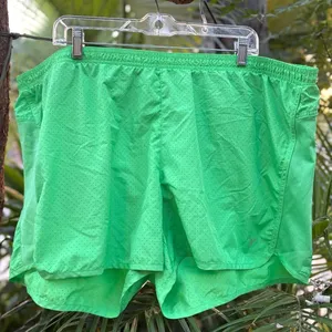 Old Navy Green Quick Dry Athletic Shorts Size XXL thumbnail 2