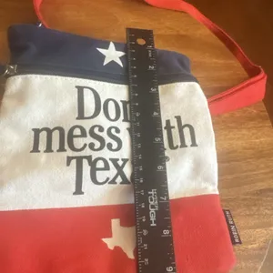 ROBIN RUTH Don’t Mess With Texas Purse Bag Crossbody Zip thumbnail 5