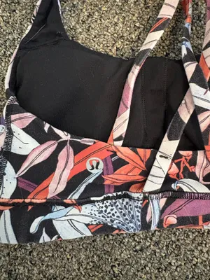 Lululemon Bra Sports thumbnail 3
