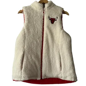 NBA Bulls Red Puffer Sherpa Vest Reversible Womens Small Full Zip‎ Sleeveless thumbnail 3
