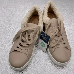 Universal Threads memory foam beige sneakers thumbnail 1