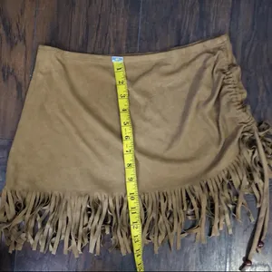 90s Vintage Y2K Faux Suede Brown Fringe Mini Tassel Bead Skirt Western Boho Hippie Gypsy Rave #Festival #Grunge #Hipster #Bohemian #1970s inspired Southwestern Navajo Rodeo Plur Coachella Sz M - measurements in pics thumbnail 6