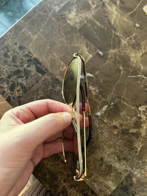 Quay Australia Sunglasses Gold thumbnail 2