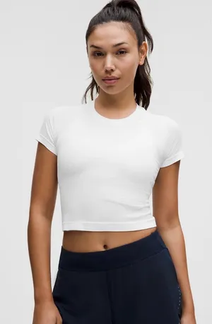 Lululemon Swiftly Tech 2.0 Cropped thumbnail 1
