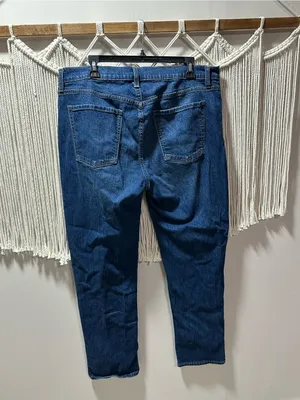 Old Navy Women's Dark Blue Straight-Leg Jeans thumbnail 2