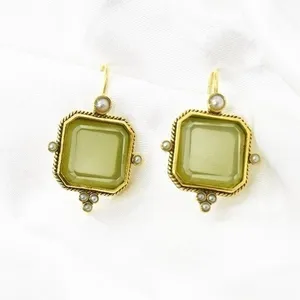 Green Square Earrings Gold thumbnail 1
