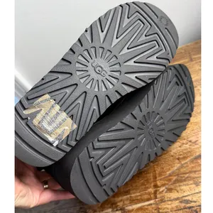 UGG Classic Ultra Mini‎ Platform Boots Black Suede Ankle Booties thumbnail 6