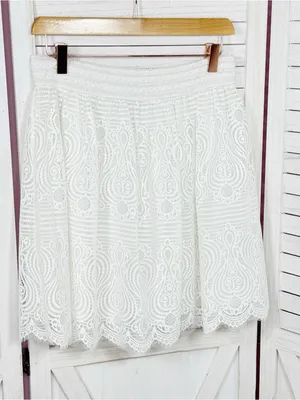 Bebe Lace Scallop Hem Mini Skirt White Medium Elastic Waist Cottagecore Layered thumbnail 8
