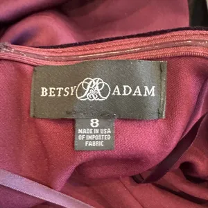 NEW Betsy & Adam Strapless Velvet & Satin Dress Size 8 thumbnail 9