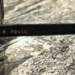 Fossil Sunglasses with green and black Frame with Harley Davidson hard case thumbnail 9