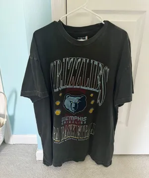 Graphic Tee thumbnail 2