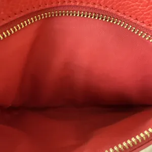 FOSSIL Red Pebble Leather Messenger Medium Crossbody/Shoulder Bag Key Charm thumbnail 14