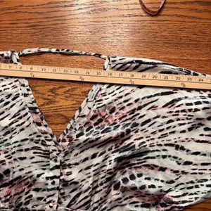 Naked Zebra Cropped Top Zebra Print V Neck Women's‎ thumbnail 5