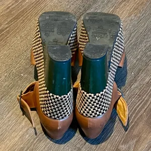 John Fluevog Ana Rita Leather Platform Mary Jane Heels Size 7 Brown Tan thumbnail 13