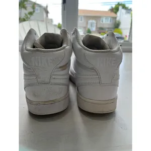 Nike Court Vision Mid‎ Top Sneakers Classic Style White Shoes Size US 8 thumbnail 4