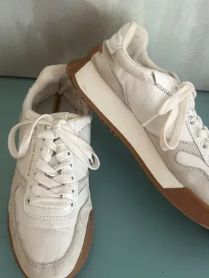 Sam Edelman Layla Sneaker Size 8 Sporty Suede Overlay Platform Lifestyle Sneaker thumbnail 6