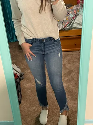 Like New  Size 8 Jeans thumbnail 3