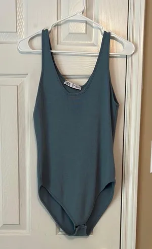 Bodysuit thumbnail 1