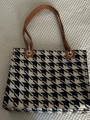 Spartina 449 Black and Cream Houndstooth Tote with Tan Handles thumbnail 7