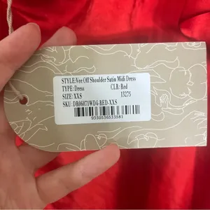 NWT Meshki Vee Off Shoulder Satin Midi Dress Red XXS thumbnail 3