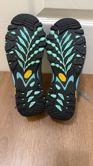 Women’s The North Face Gore-Tex Trail-Running Shoes Women’s Size 9.5 thumbnail 7