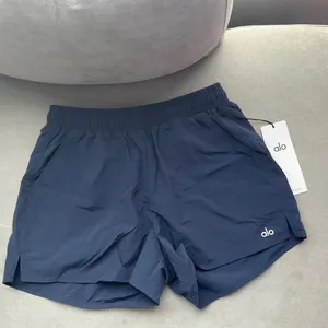 Alo Yoga Alumni Short Navy S thumbnail 2