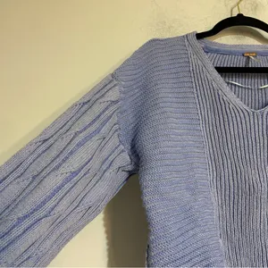 Free People When It Rains V-Neck Cotton Knit Sweater Blue Size Medium thumbnail 7