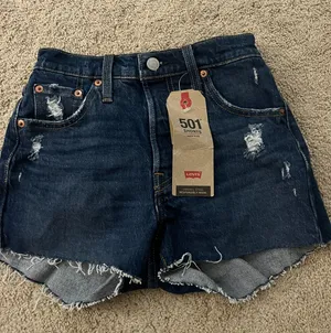 Levi's 501 Denim Shorts thumbnail 1